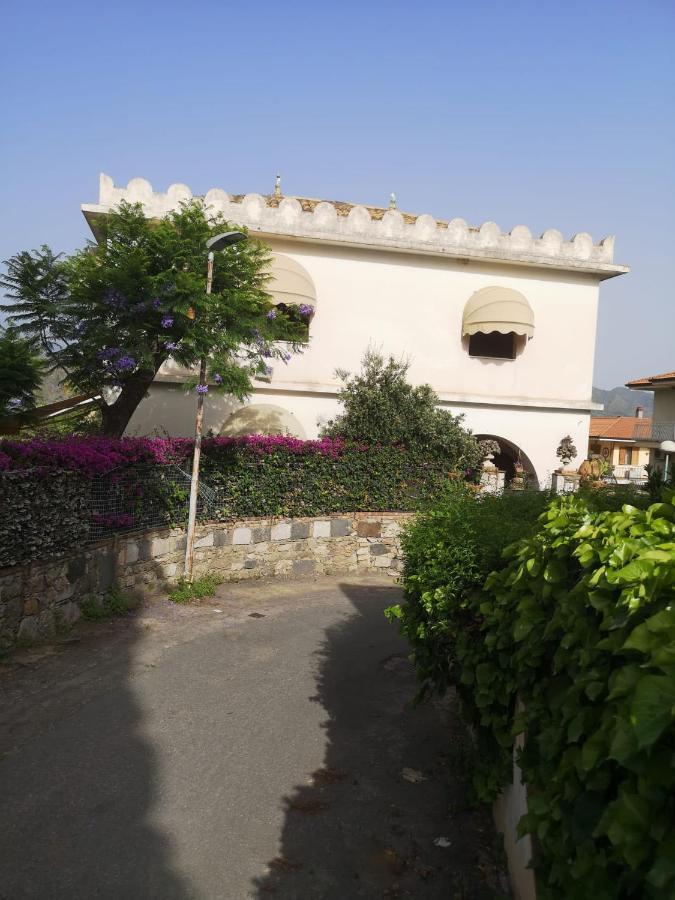 Villa Alkantara Taormina Exterior photo